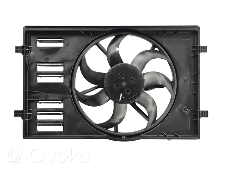 Skoda Superb B8 (3V) Ventilatore di raffreddamento elettrico del radiatore 5Q0121205C