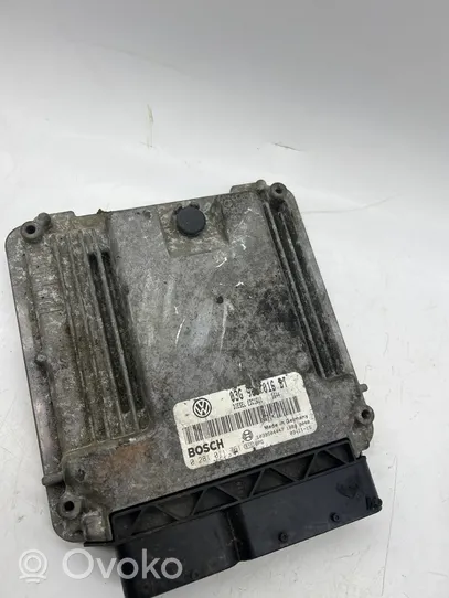 Volkswagen Touran I Sterownik / Moduł ECU 03G906016BT