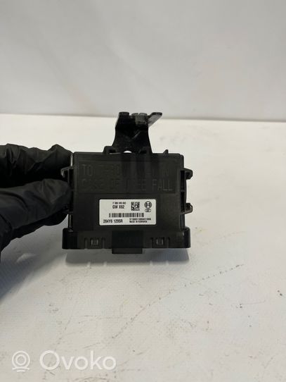 Renault Master III Immobilizer control unit/module 284Y61295R