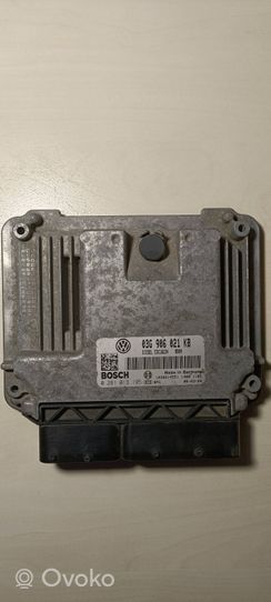 Volkswagen Touran I Sterownik / Moduł ECU 03G906021KB