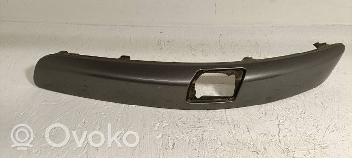 Volkswagen Golf V Modanatura separatore del paraurti anteriore 1K0807717D