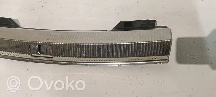 Audi A4 S4 B8 8K Rivestimento di protezione sottoporta del bagagliaio/baule 8K9864483