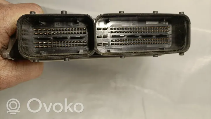 Volkswagen Caddy Sterownik / Moduł ECU 03L906018DC