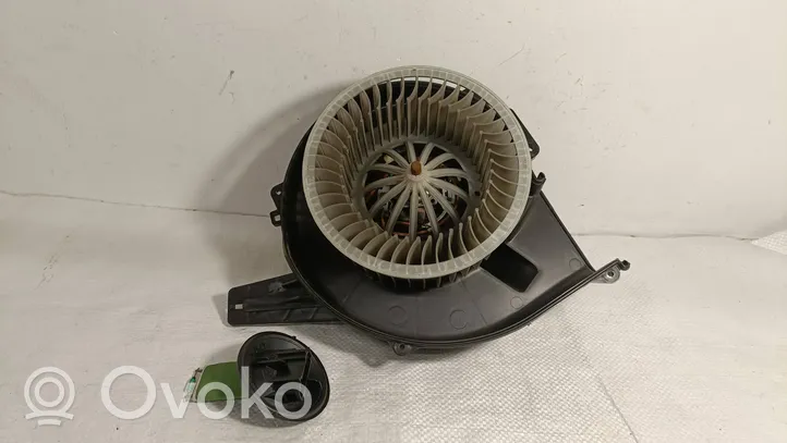 Audi A1 Heater fan/blower 6R1819015