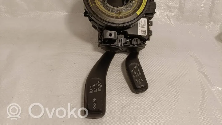 Audi A4 S4 B8 8K Pyyhkimen/suuntavilkun vipukytkin 8K0953568F