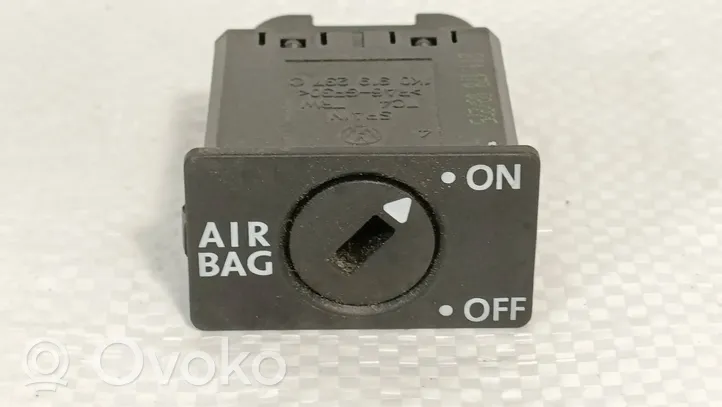 Volkswagen Golf VI Passenger airbag on/off switch 1K0919237C