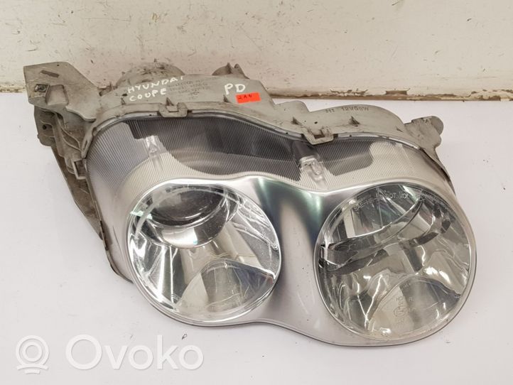 Hyundai Coupe Headlight/headlamp 