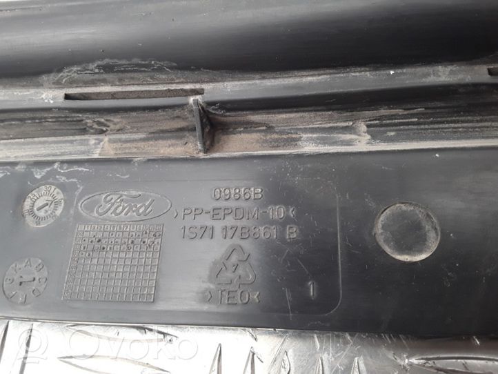 Ford Mondeo Mk III Listwa zderzaka tylnego 1S7117B861B