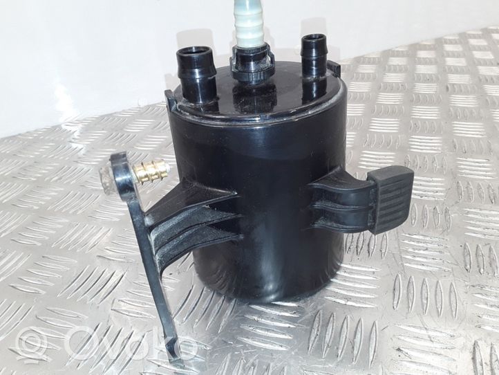 BMW 1 E82 E88 Serbatoio a carbone attivo per il recupero vapori carburante 6764044