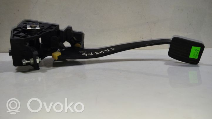 KIA Carens II Pedal de embrague 328001DXXX