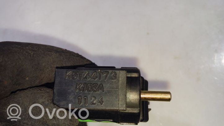 Mazda 626 Electrovanne Soupape de Sûreté / Dépression K5T44173