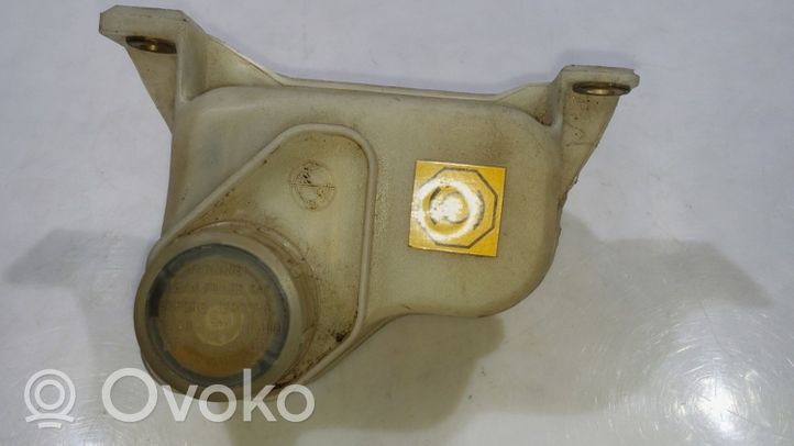 Maserati Quattroporte Brake fluid reservoir 