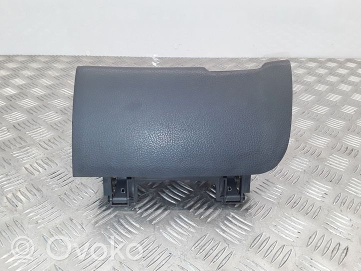 Toyota Previa (XR30, XR40) II Boîte / compartiment de rangement pour tableau de bord 5504228020