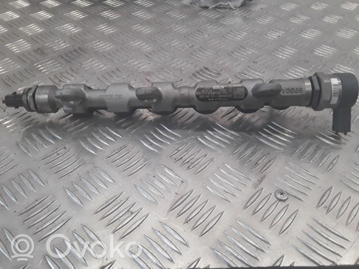 Renault Latitude (L70) Tuyau de conduite principale de carburant 8200942721