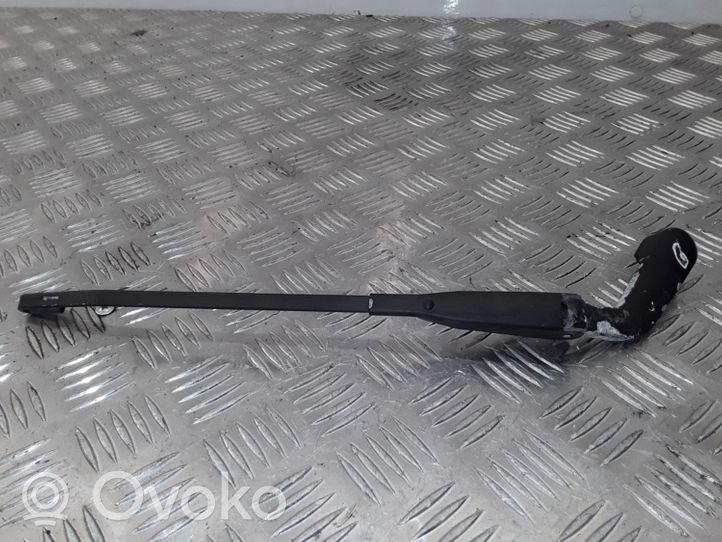 KIA Rio Galinio stiklo valytuvo kojelė S9598