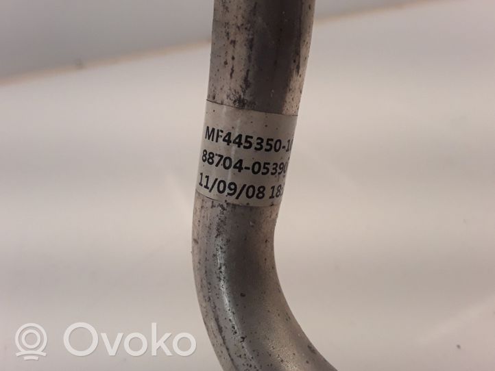 Toyota Avensis T270 Трубка (трубки)/ шланг (шланги) кондиционера воздуха 8870405390