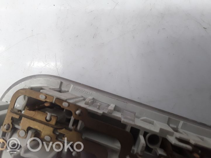 Nissan Note (E11) Światło fotela przedniego 8200073234