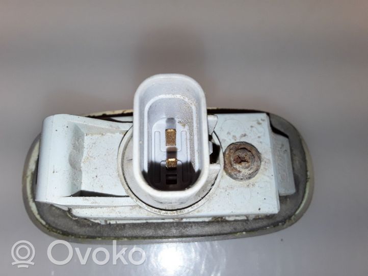 Hyundai Sonata Front fender indicator light 