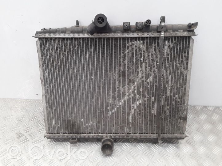 Peugeot 607 Radiateur de refroidissement 9638083880