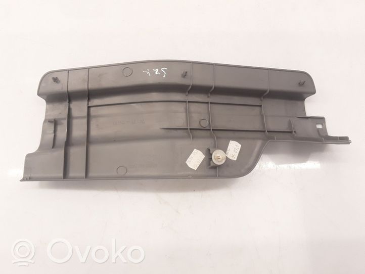 Suzuki SX4 Copertura del rivestimento del sottoporta posteriore 7617179J0