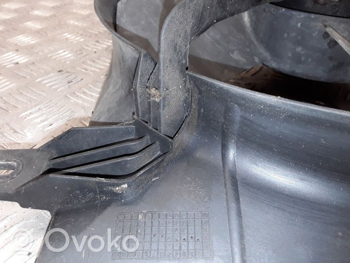 Suzuki Forenza Elektrinis radiatorių ventiliatorius 96415684