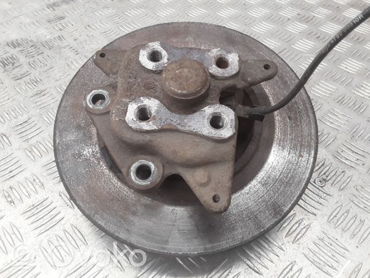 Renault Megane III Rear wheel hub spindle/knuckle 