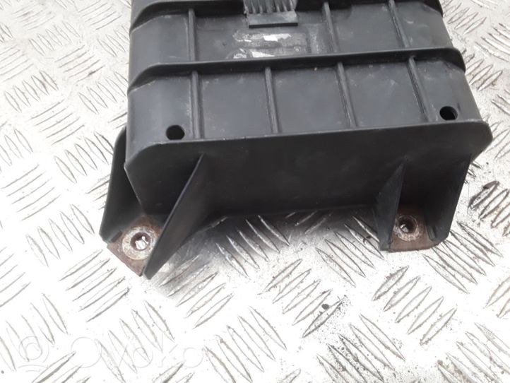 Ford Maverick Serbatoio a carbone attivo per il recupero vapori carburante 2L849E857AA