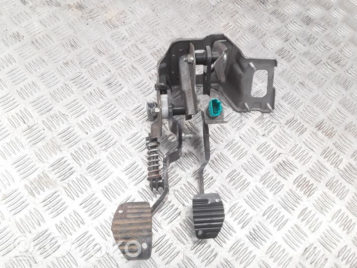 Citroen Berlingo Brake pedal 0943211408