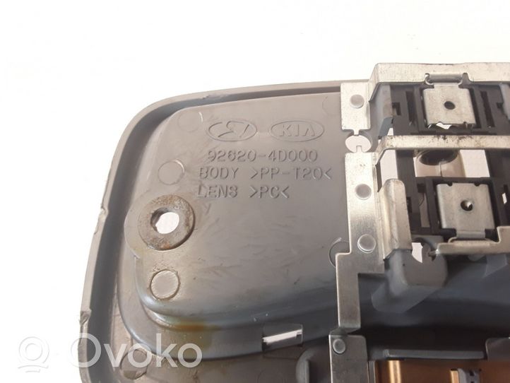 KIA Carnival Wewnętrzna lampka bagażnika 926204D000