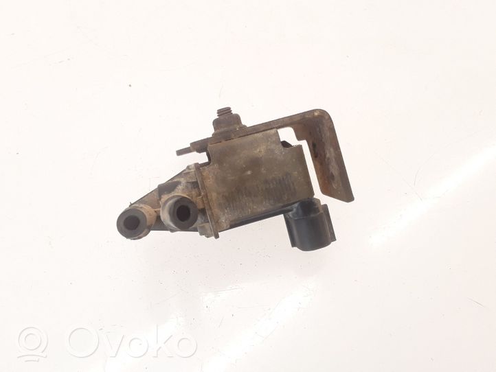 Hyundai Santa Fe Vacuum valve K5T48371