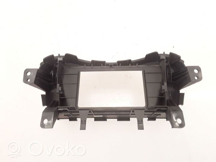 Opel Antara Radio/GPS head unit trim 96661663