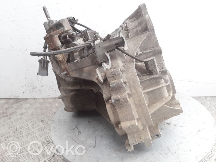 Ford Focus Механическая коробка передач, 5 передач XS4R7F096