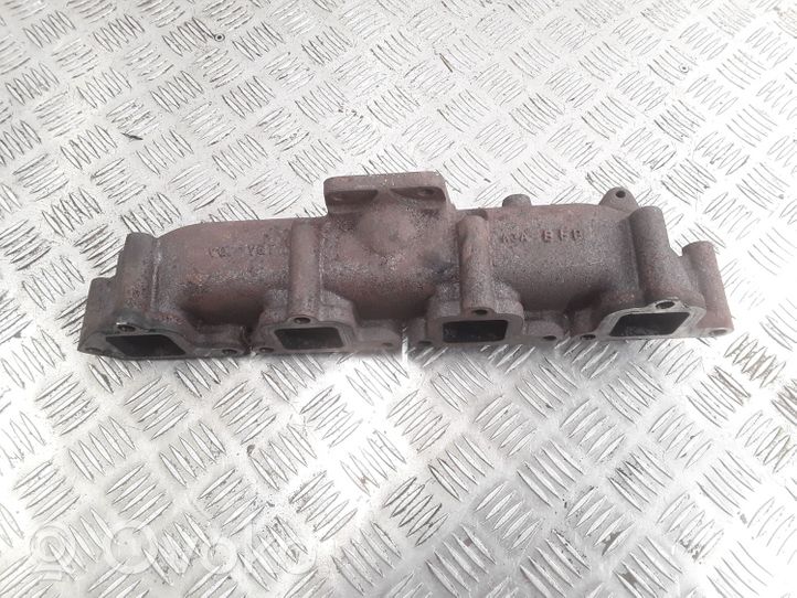 KIA Carnival Exhaust manifold 