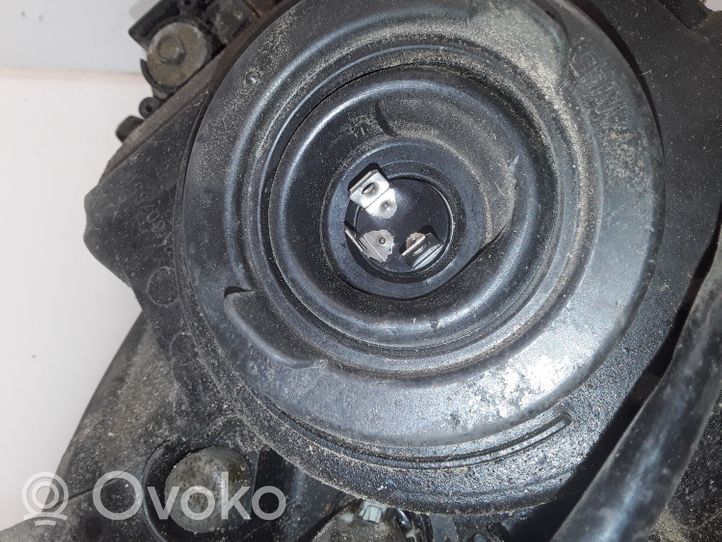 Mitsubishi Lancer Phare frontale P3524