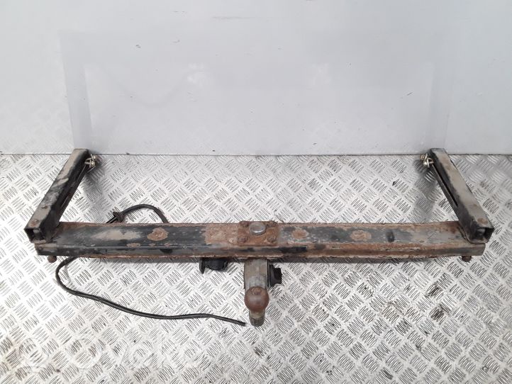 Mercedes-Benz E W124 Tow bar set 192003