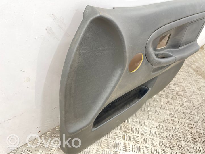 BMW 3 E36 Etuoven verhoilu 8122272