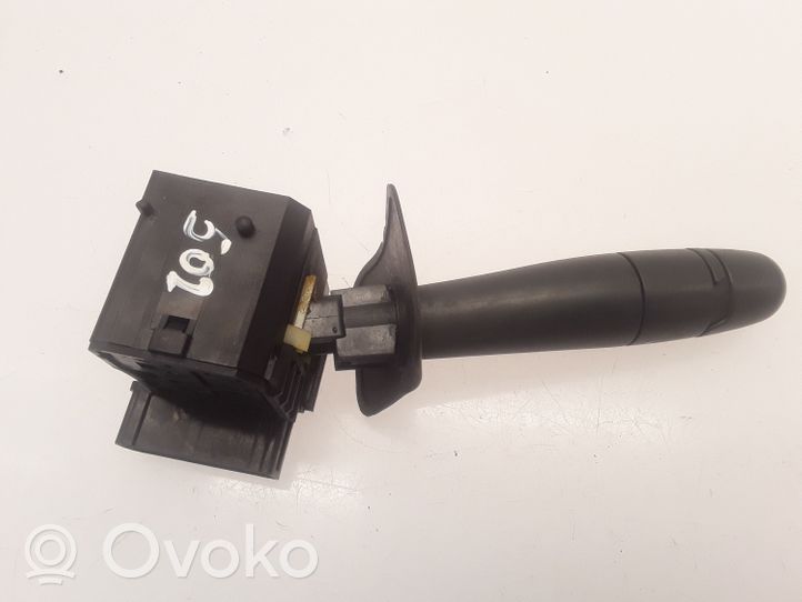 Renault Kangoo I Wiper control stalk 8200077624