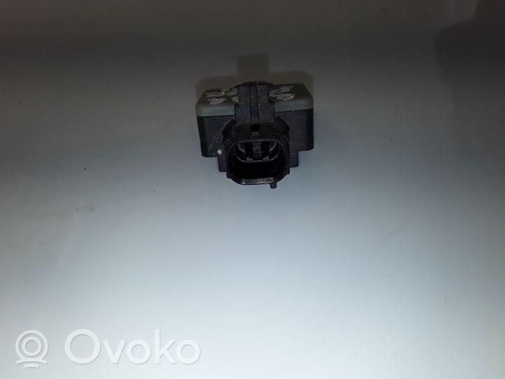 Lancia Musa Airbagsensor Crashsensor Drucksensor 5182598503900194