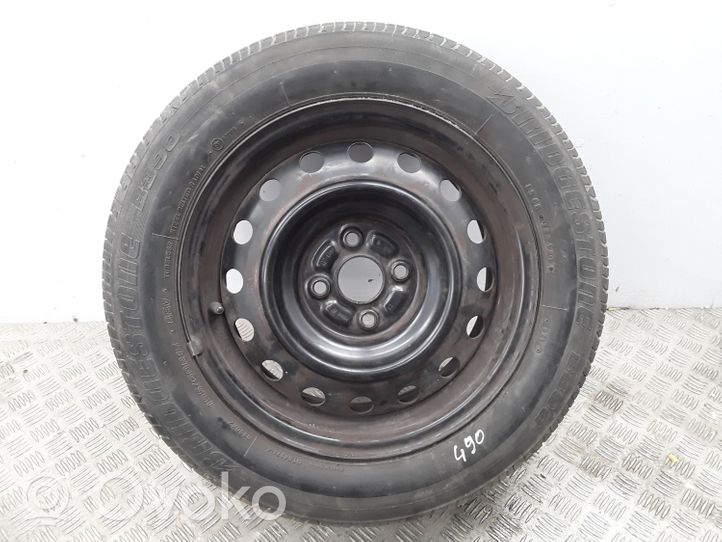 Toyota Corolla E120 E130 R15-vararengas 2150649