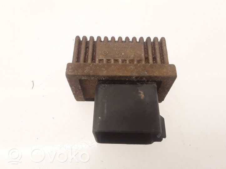 Renault Megane II Przekaźnik / Modul układu ogrzewania wstępnego 7700115078