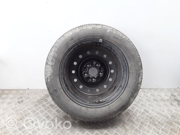 Nissan Primera R16-vararengas 40300AV600