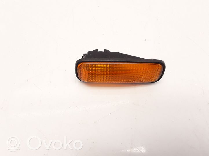 Honda Legend III KA9 Front fender indicator light 