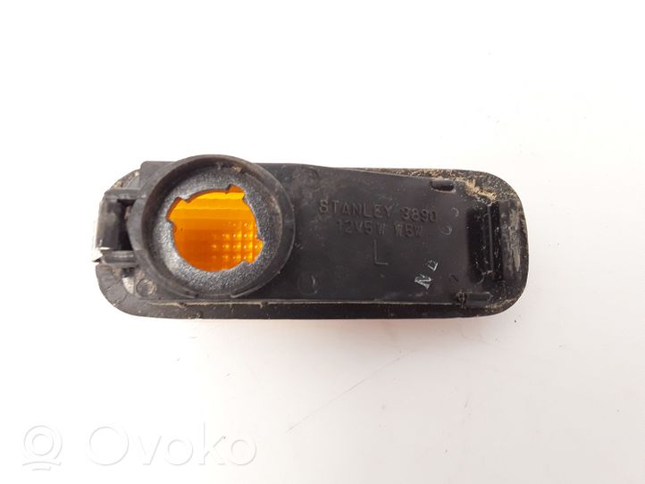 Honda Legend III KA9 Front fender indicator light 