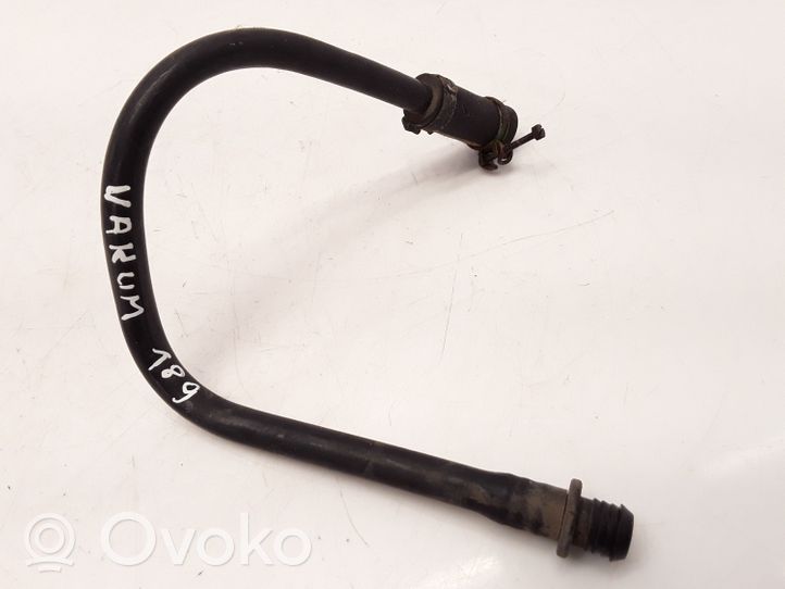 Volkswagen PASSAT B2 Vacuum line/pipe/hose 