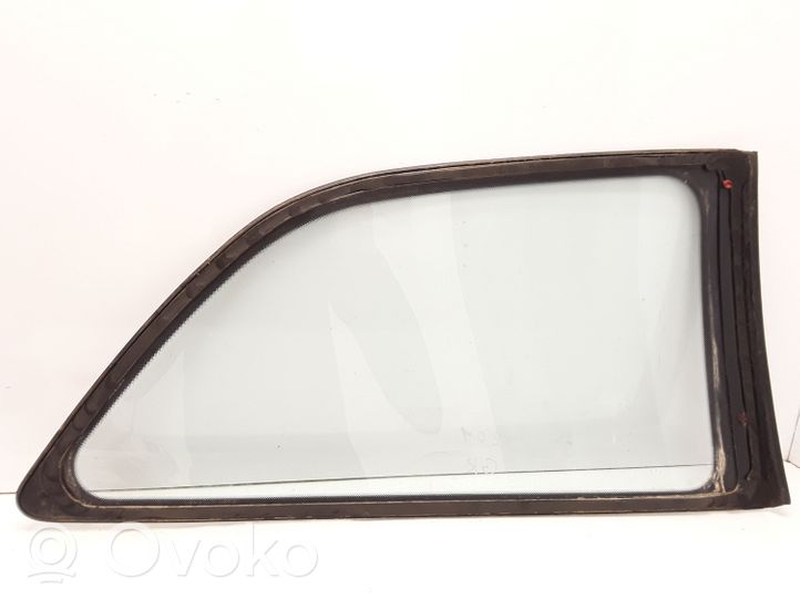 Mitsubishi Colt Rear side window/glass 43R00033