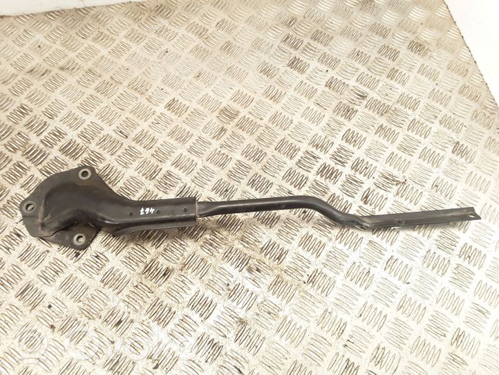 Ford Focus Inny element zawieszenia przedniego 3M5111009