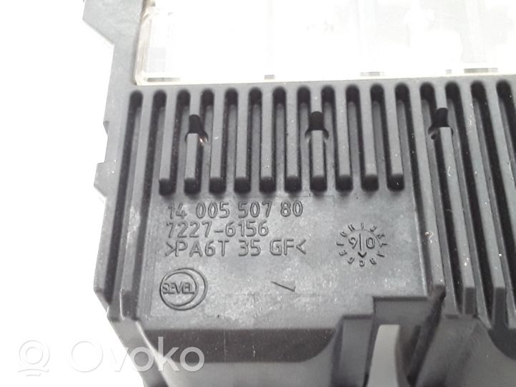 Fiat Scudo Module de fusibles 1400550780