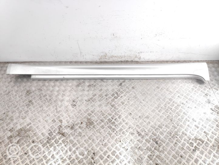 Infiniti M30 Sill 76850