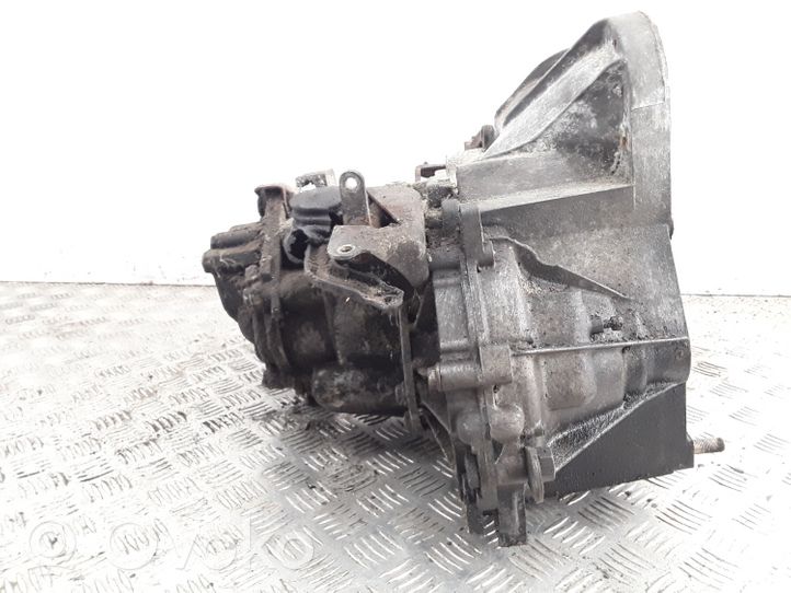 Alfa Romeo 155 Boîte de vitesses manuelle à 5 vitesses 15GH603810