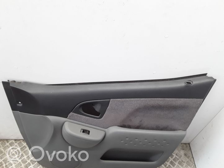 Toyota Yaris Verso Boczki / Poszycie drzwi przednich D761115000